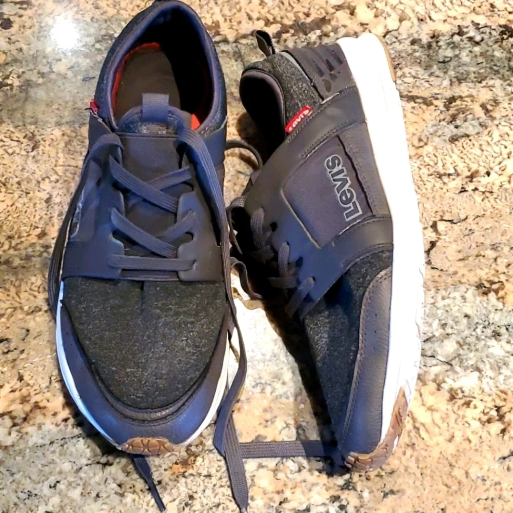 💥Levi's* Shoes